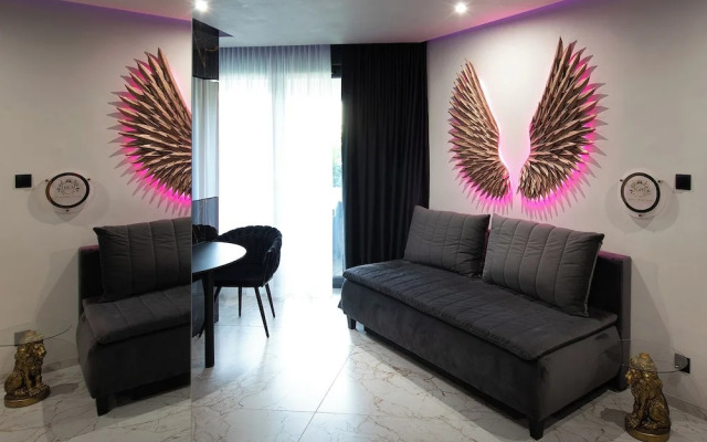 Wislane Tarasy Glass-House Apartments