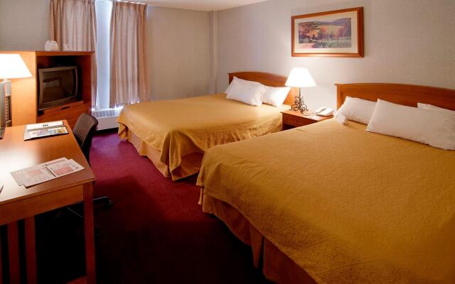 Quality Hotel Calgary Airport & Conference Centre