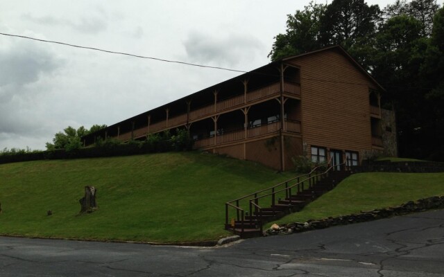 Knights Inn Dillard