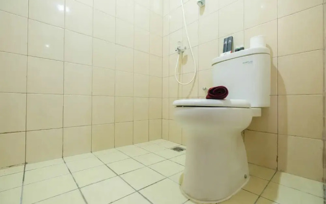 Comfy Studio Tifolia Apartment