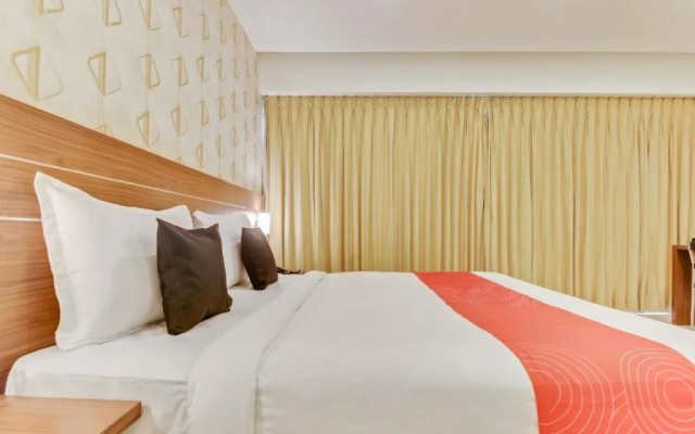 The Grand Continent by OYO Rooms