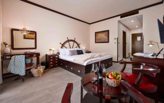 Hotel Nautica