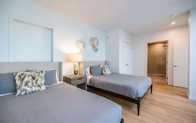 @ Marbella Lane - Luxurious 3BR Penthouse