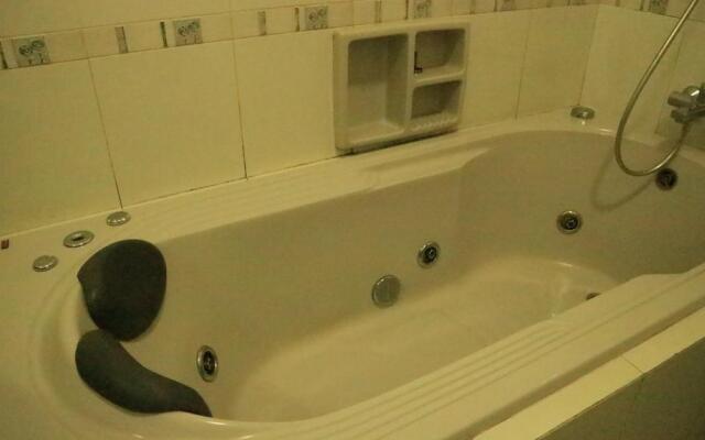 Mulberry Hill by The Lodge