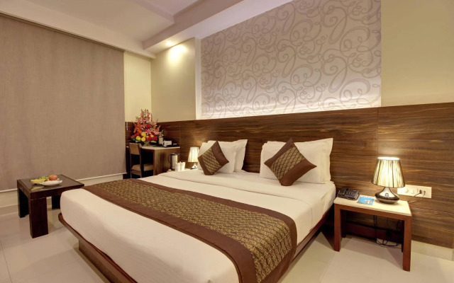 Hotel Sky Rich International