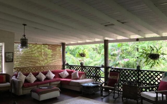 Barbados Chi Guest House