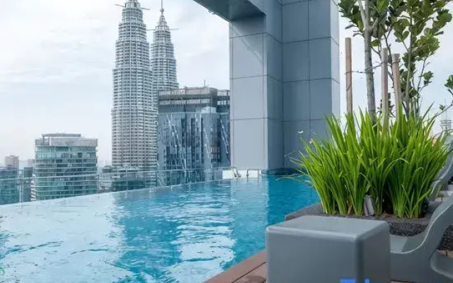 Royce Residence KLCC by Feel Home