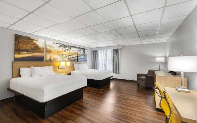 Days Inn by Wyndham Madisonville