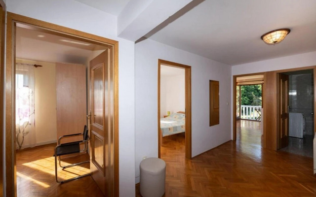 Seaview Apartment Lara