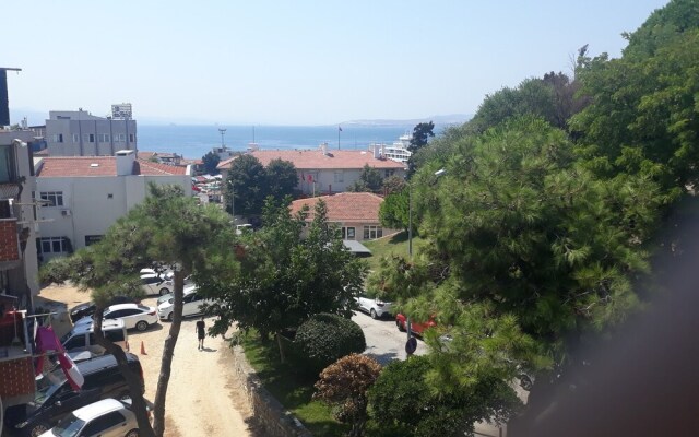 Dilmac Hotel