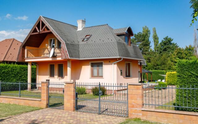 HOUSE NáRCISZ BALATONFOLDVAR/BALATONSZARSZO