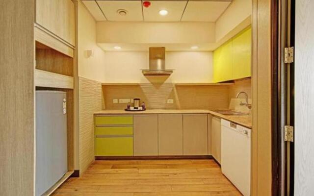 Fabhotel Sapphire 83