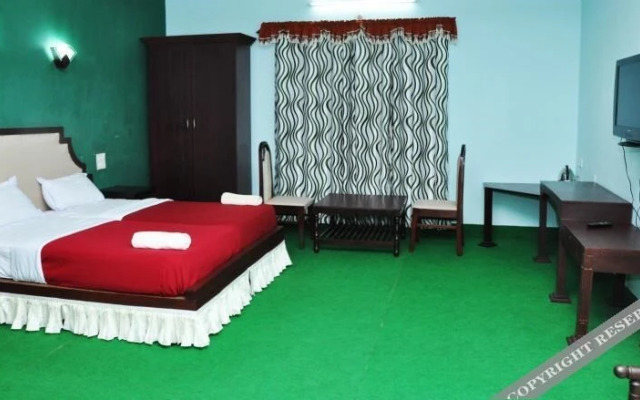 Vythiri Thadakam Resort