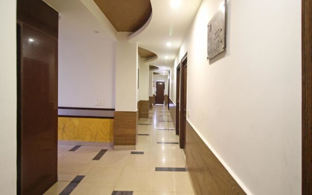 OYO 6438 Hotel Valley Plaza