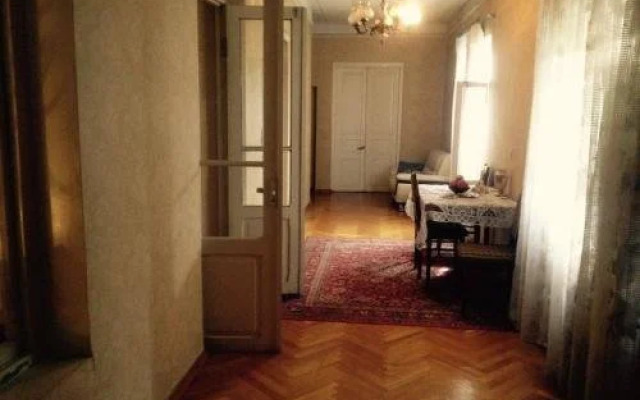 Guest House Gzirishvili