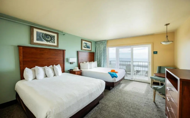 Reges Oceanfront Resort