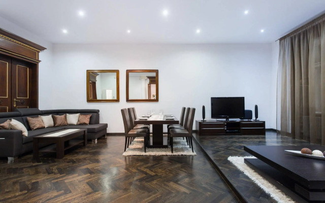 All In Apartments