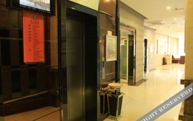 Yijing Holiday Hotel