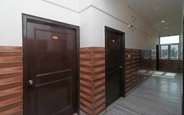 FabExpress Sunder Residency