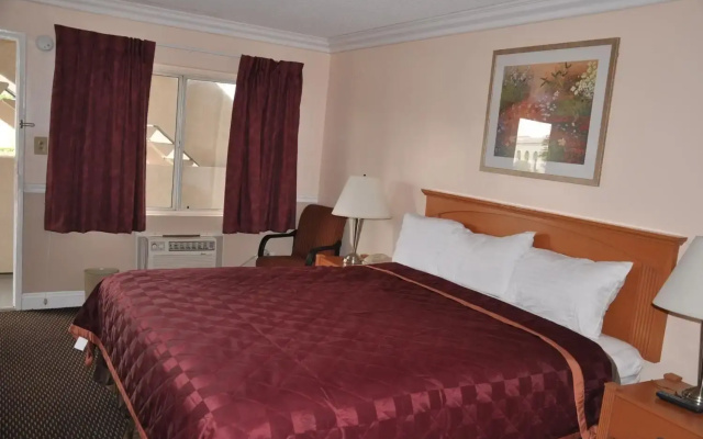 Econo Lodge Oakland Lake Merritt Area