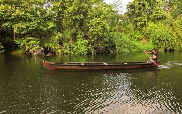 The Quiet by the river
