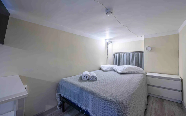 UNO на Вольная 25