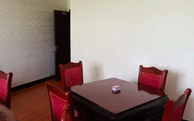 Luxian Huludun Hotel