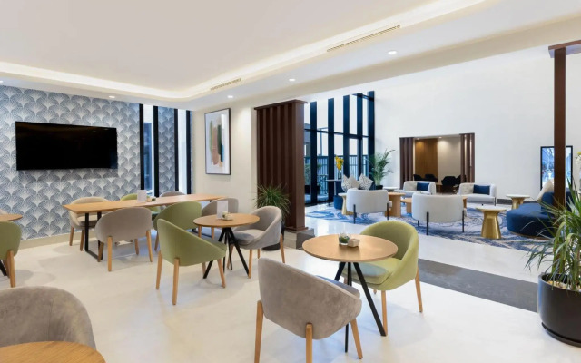 Holiday Inn Riyadh the Business District by IHG