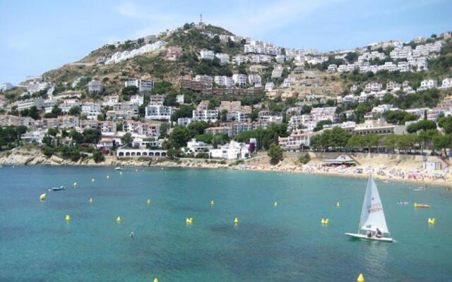 Apartamento para FAMILIAS a 50 metros de la playa