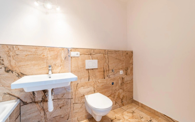 Penthouse with panoramic city view in Elite Rezidence