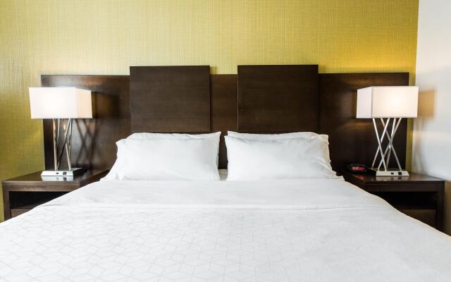 Holiday Inn Express & Suites Spruce Grove - Stony Plain, an IHG Hotel