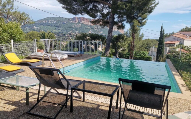 CASSIS HOSTEL Les Heures Claires