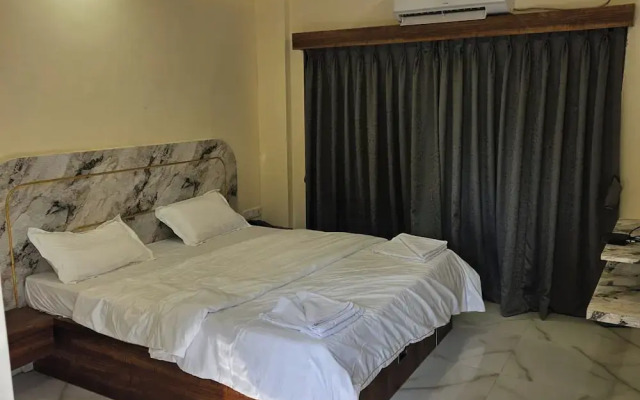Shrikar Resort