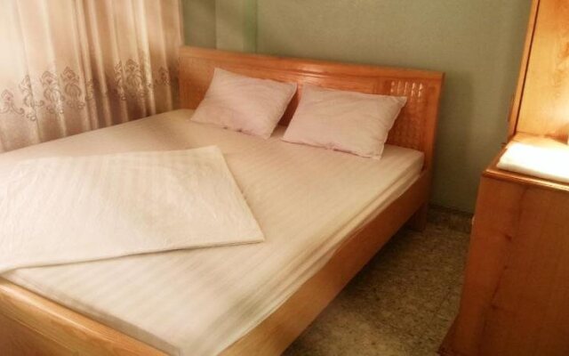 Son Ha Hotel