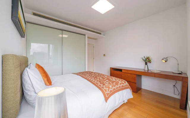 Tyms Modern 2BR 1BA Suite Xujiahui Malls