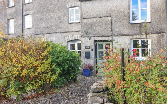 Furnace Cottage
