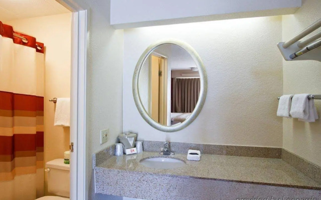 Red Roof Inn Greenville