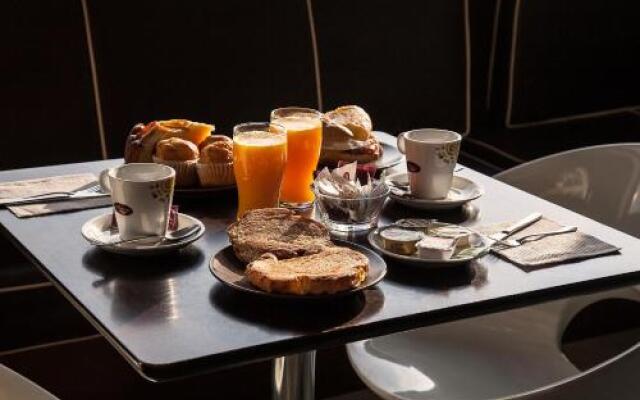 Hostal El Aparcamiento