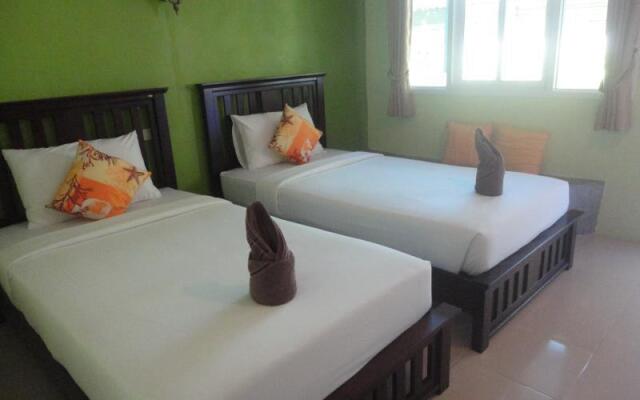 Phi Phi Don Chukit Resort