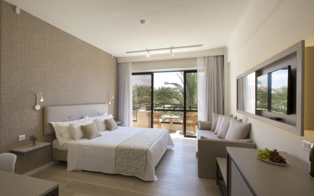 Venus Beach Hotel