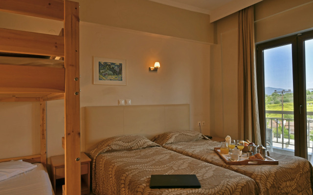 Four Seasons Hotel
