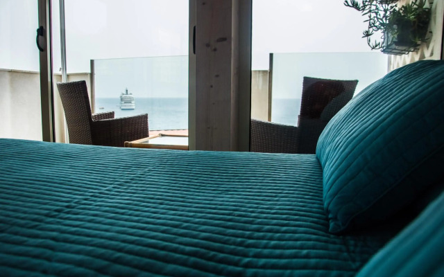 Hotel Tysandros