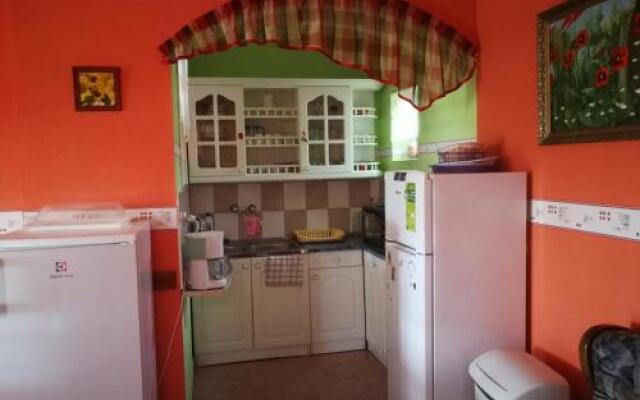 Apartmanház Klára