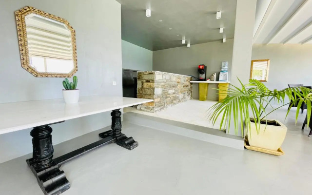 Afitos Apartments & Studios