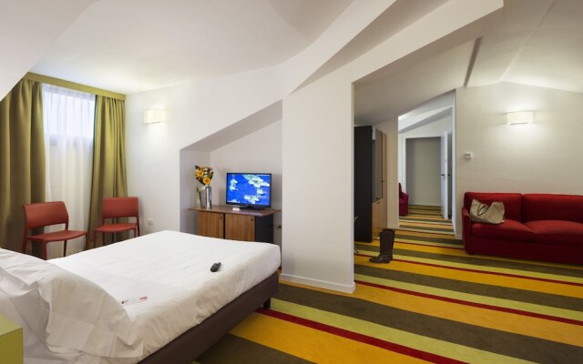 UNAWAY Hotel Fabro