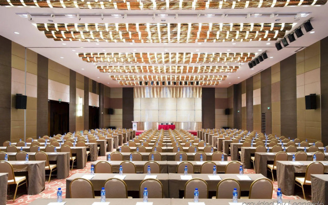 Crowne Plaza Shanghai Jinxiu by IHG