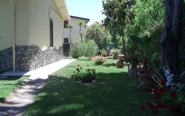 Sybaris B&B