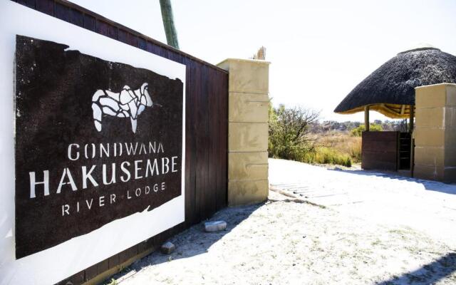 Hakusembe River Lodge