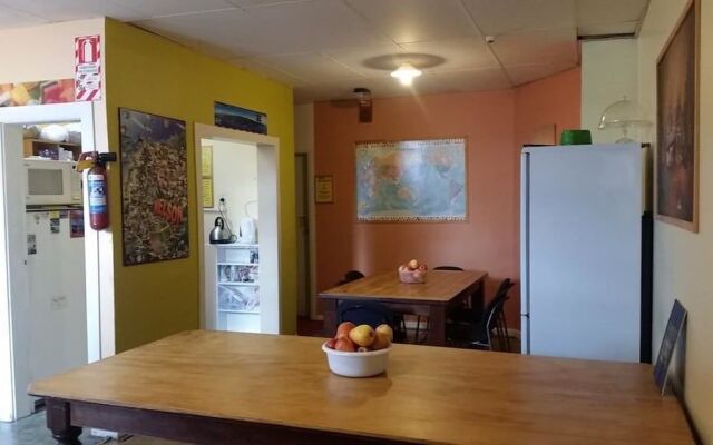 Abel's Central Backpackers