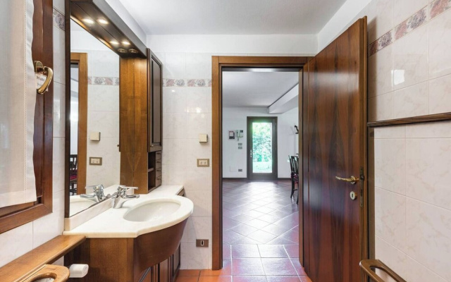 Comfortable House - Garden and Parking